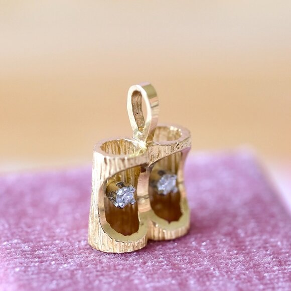 14K Real Yellow Gold Bark Finish Set with Genuine Diamonds Pendant - Picture 3 of 12